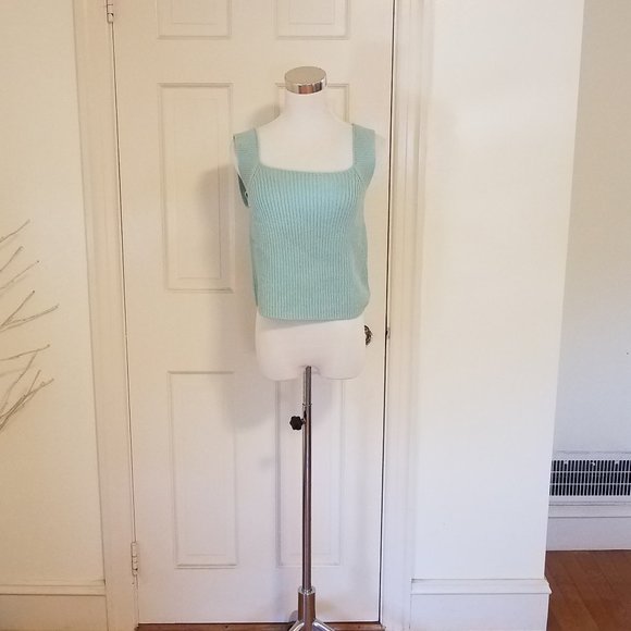 NWT Vince Square Neck Camisole Sz Large V854579092 $245 - Picture 1 of 7